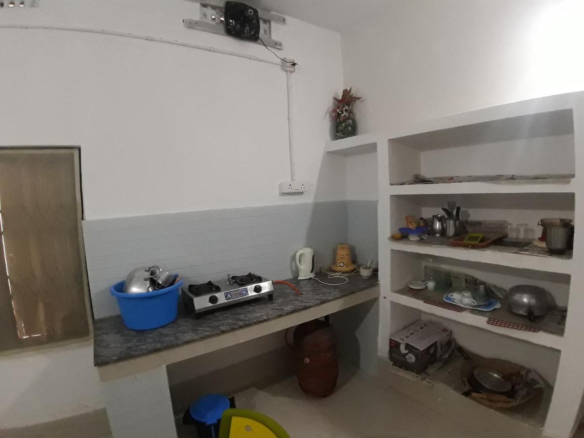Ferienwohnung Sudha Kutir Puri Exterior foto