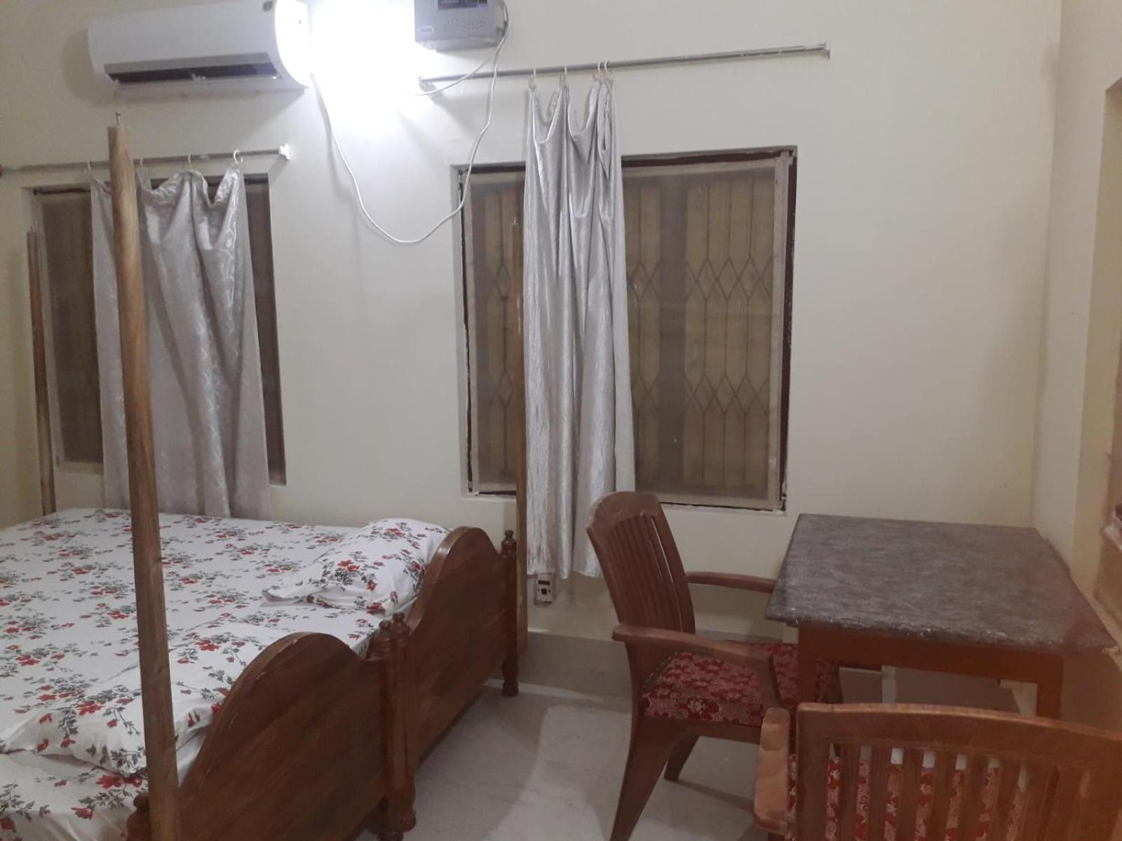 Ferienwohnung Sudha Kutir Puri Exterior foto