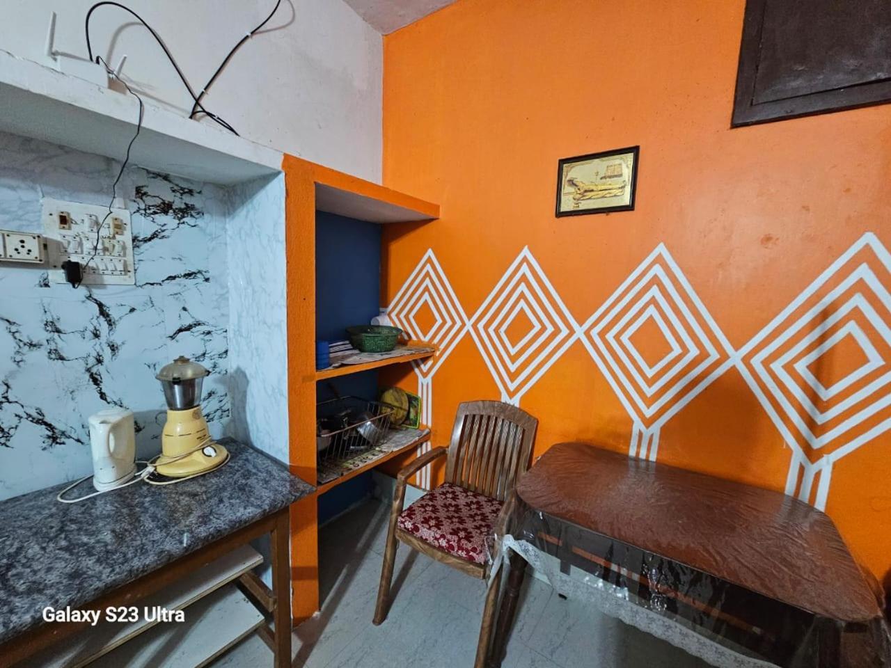 Ferienwohnung Sudha Kutir Puri Exterior foto