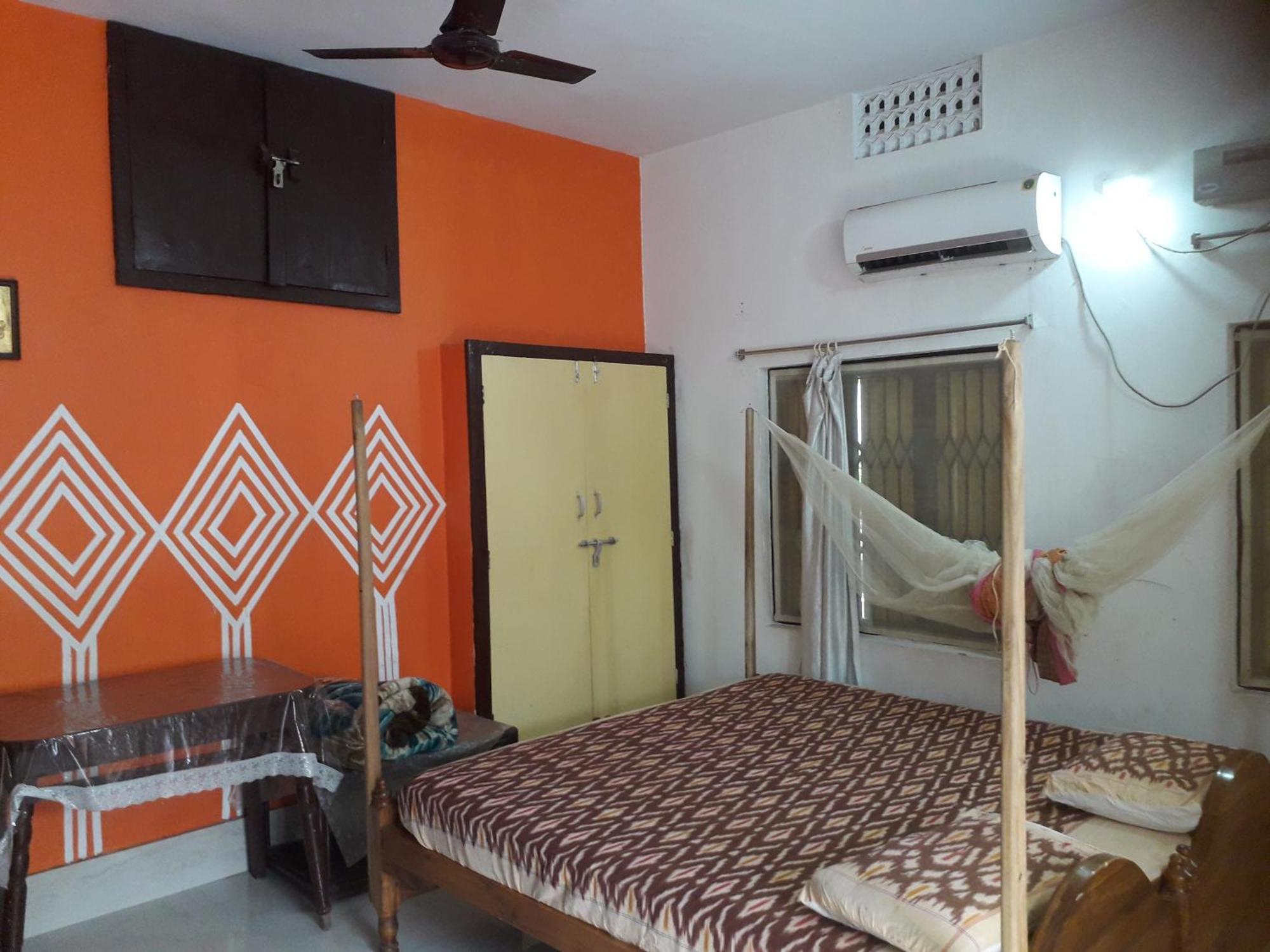 Ferienwohnung Sudha Kutir Puri Exterior foto